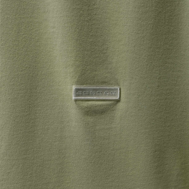 Camiseta Jordan Flight Essentials 96 Oversized Pocket Masculina - Foto 5