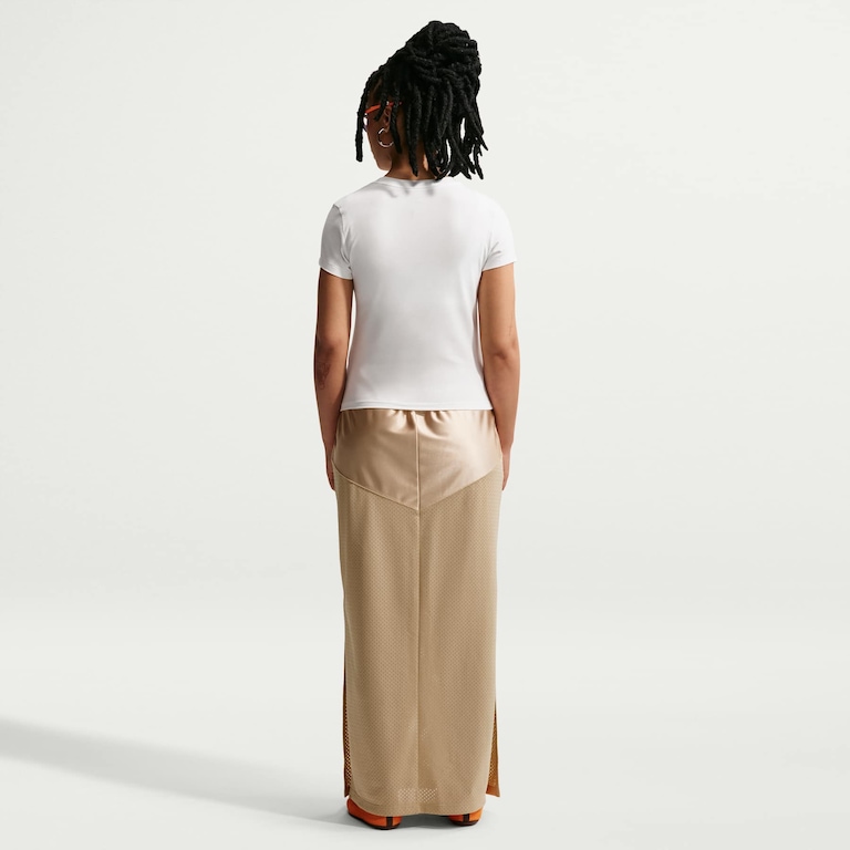 Camiseta Cropped Nike Sportswear Chill Knit MSC Feminina - Foto 5