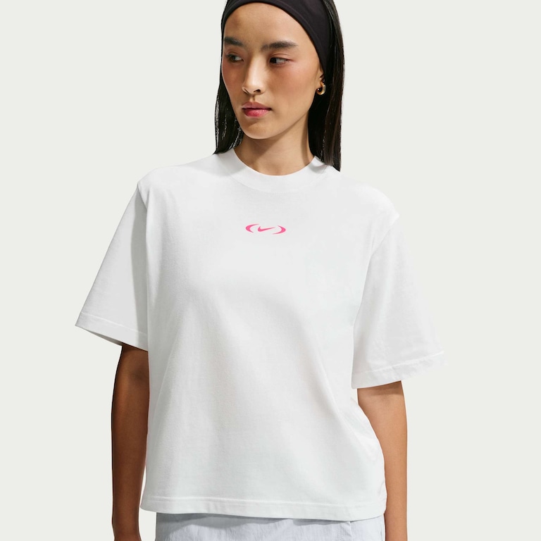 Camiseta Nike Sportswear Classic Boxy Advanced Speed Feminina - Foto 1