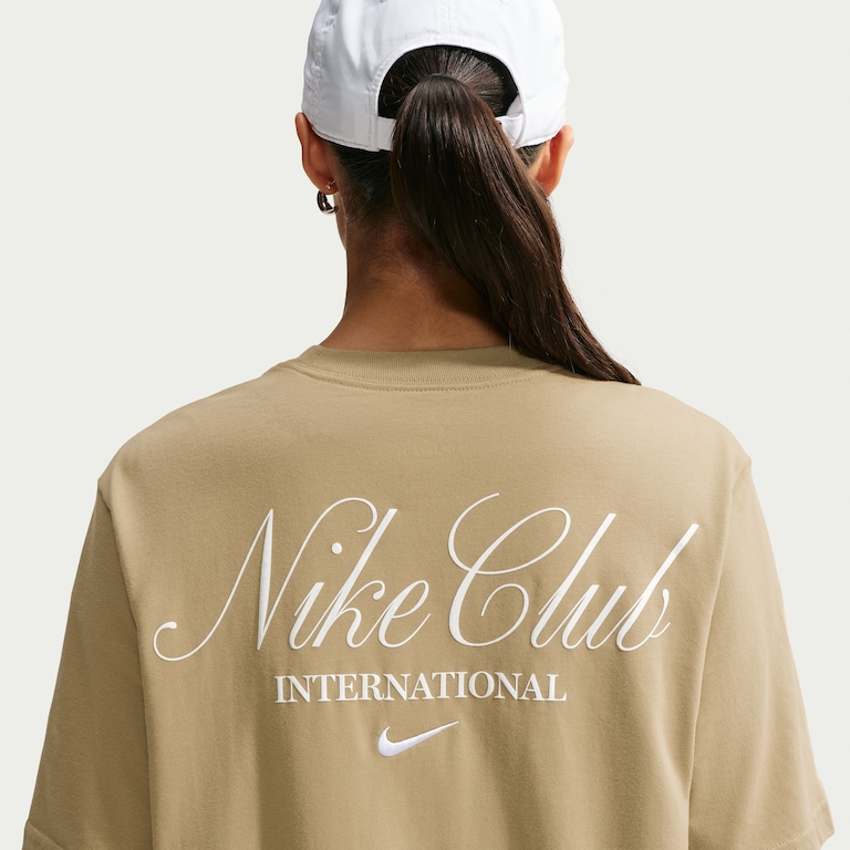Camiseta Nike Sportswear Classic Boxy 24 Feminina - Foto 3