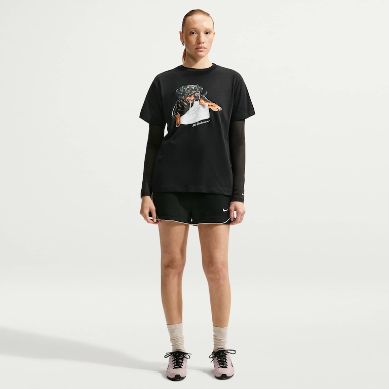 Camiseta Nike Sportswear Classic Oversized Feminina - Foto 4