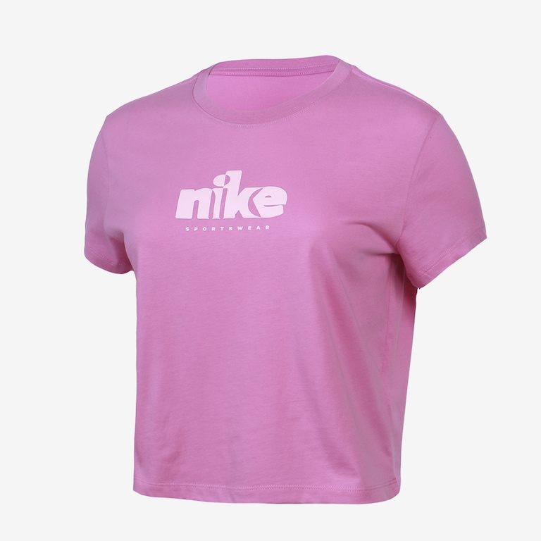 Camiseta Nike Sportswear Club Feminina - Foto 1