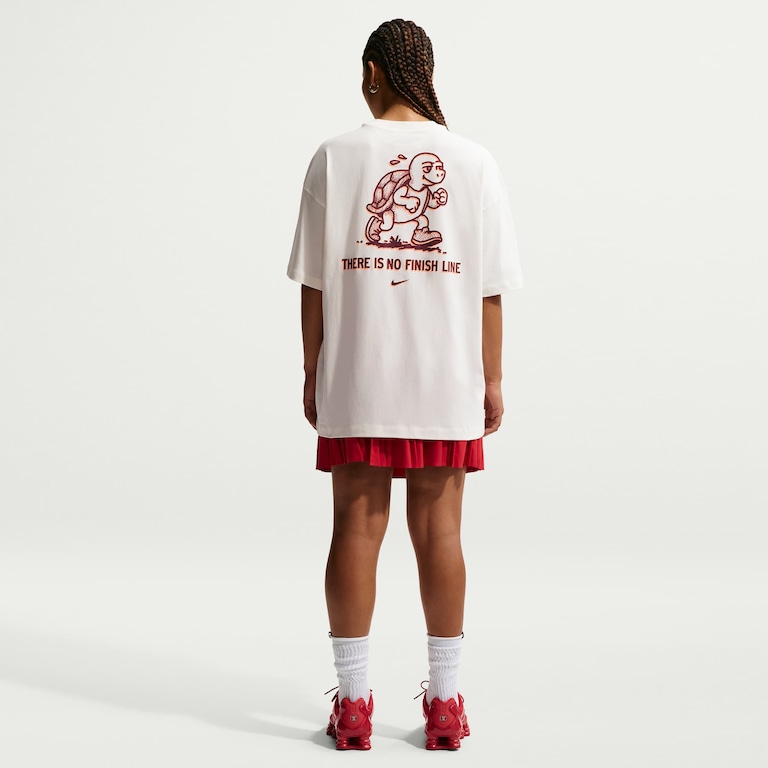 Camiseta Nike Sportswear Classic OC10 Feminina - Foto 5