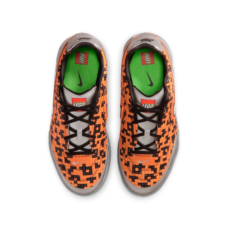 Chuteira Futsal Nike Tiempo Street Gato Nike x LEGO® Collection Infantil - Foto 6