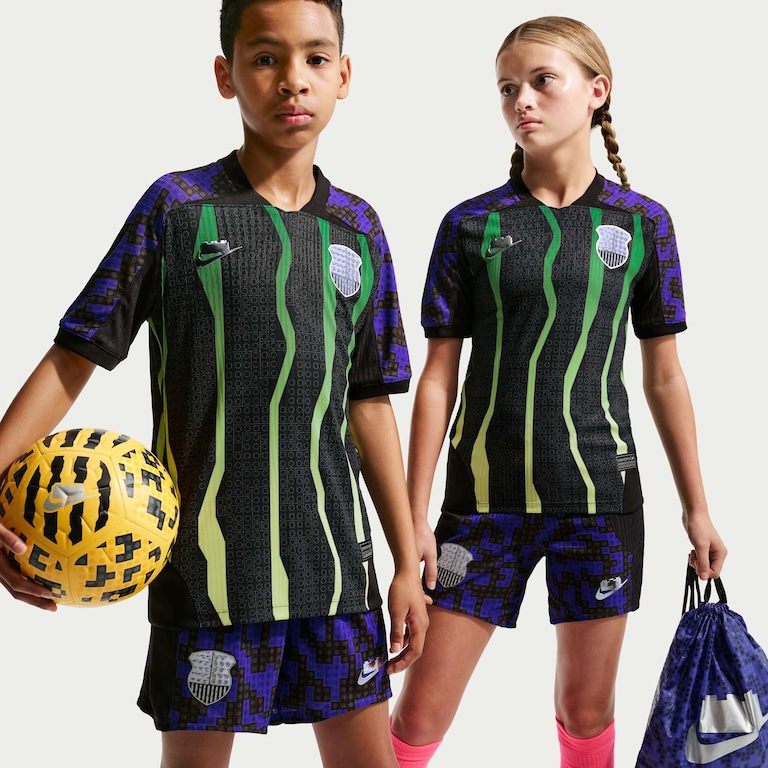 Camiseta Nike x LEGO® Collection Aerofit Infantil - Foto 1