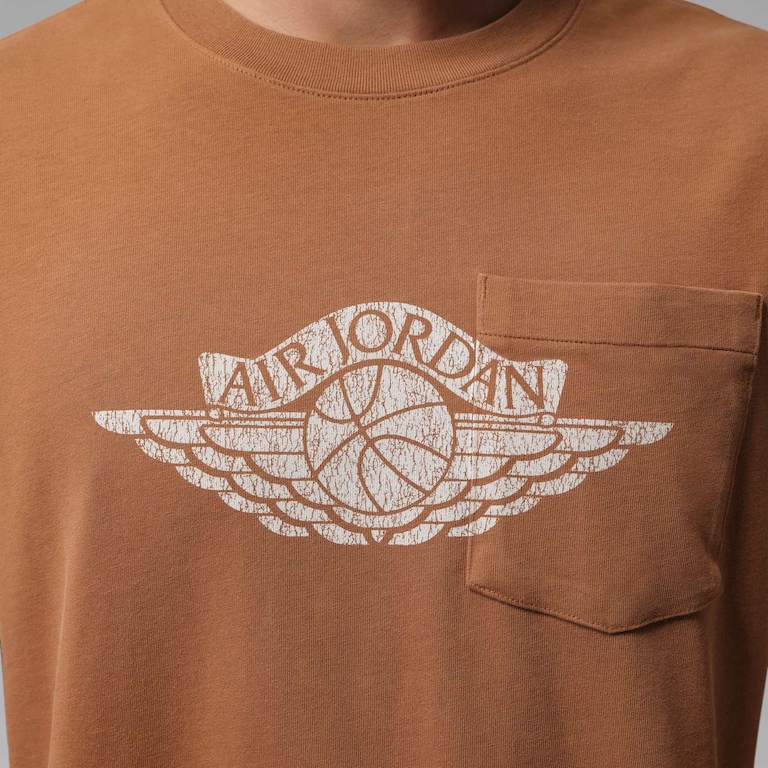 Camiseta Jordan Flight Essentials 85 com Bolso Masculina - Foto 4