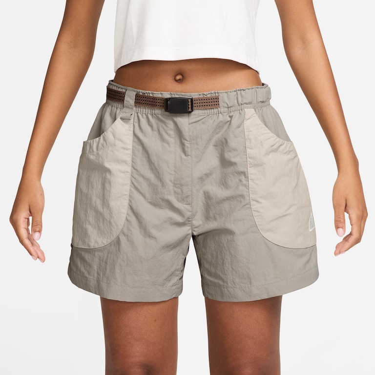 Shorts Nike ACG Dolomiti Feminino - Foto 1