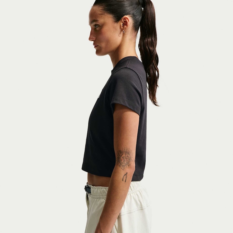Camiseta Dri-FIT Nike ACG Fitted Feminina - Foto 2