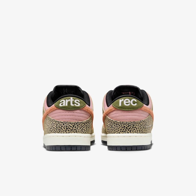  Nike SB Dunk Low Pro x Arts-Rec Skateshop - Foto 6