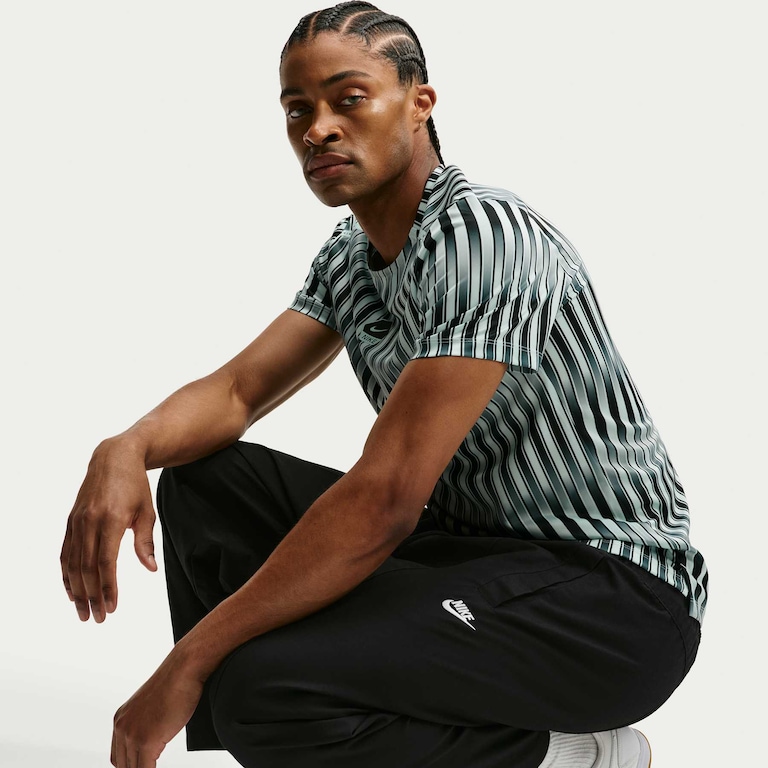 Calça Nike Club Sneaker Masculina - Foto 4