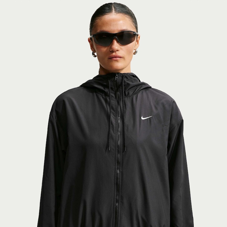 Jaqueta Nike UV Classic Feminina - Foto 1