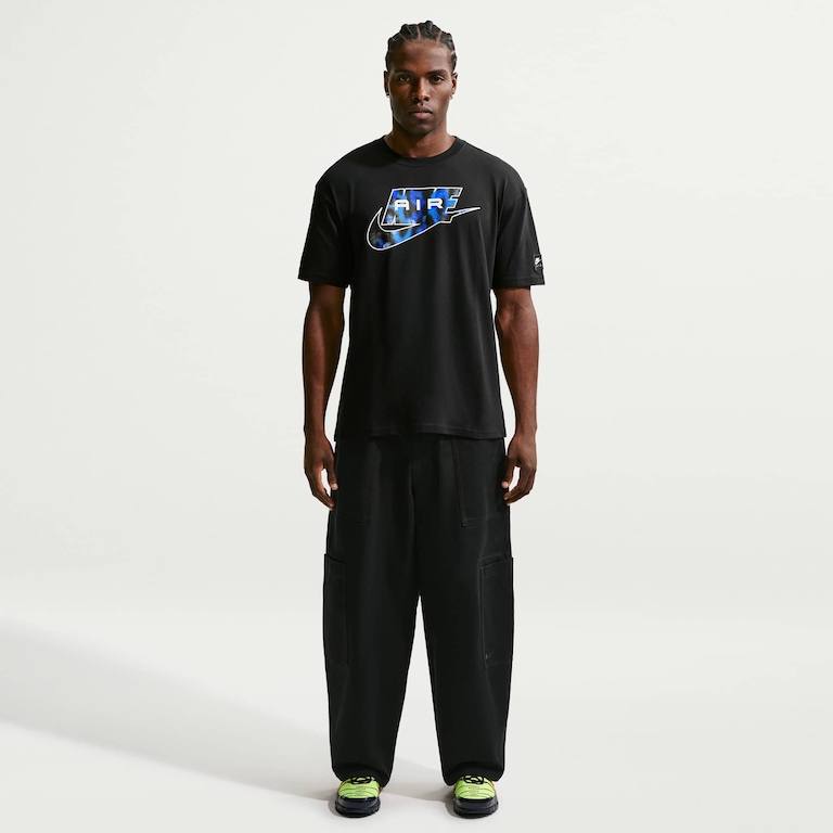 Camiseta Nike Sportswear Air AOP Unissex - Foto 4