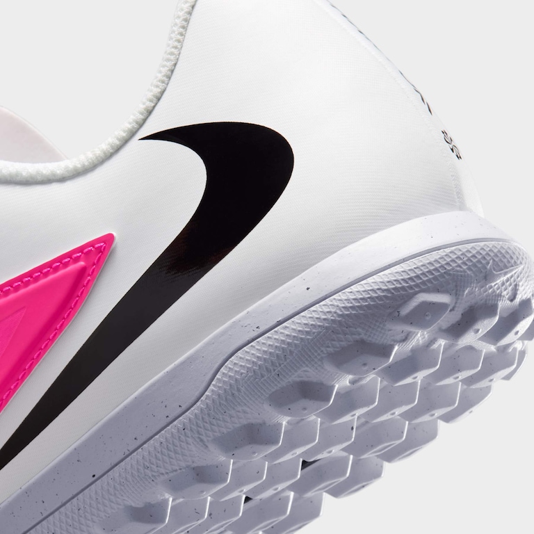 Chuteira Society Nike Phantom 6 Club Low  - Foto 8