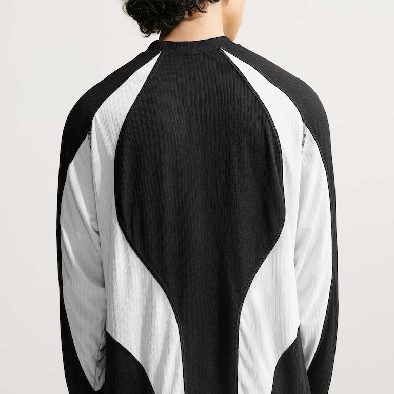 Camisa Dri-FIT Nike Tech ADV Magna Masculina - Foto 2