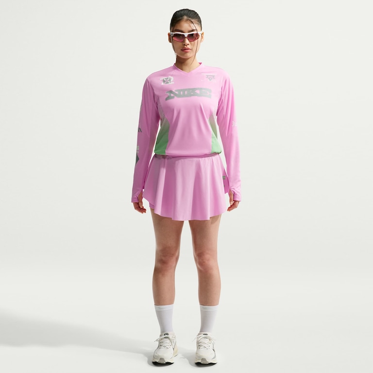 Camiseta Nike Manga Longa Swift Jersey Feminina - Foto 4