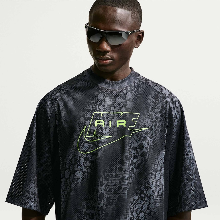 Camisa Nike Air AOP Cheet Code Masculina - Foto 1