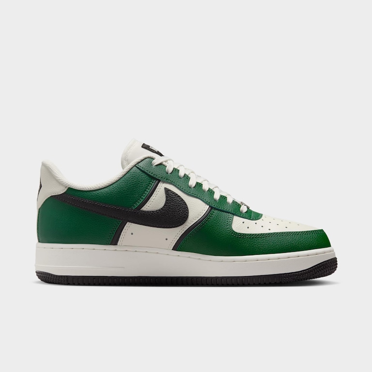 Tênis Nike Air Force 1 '07 LV8 Masculino - Foto 3