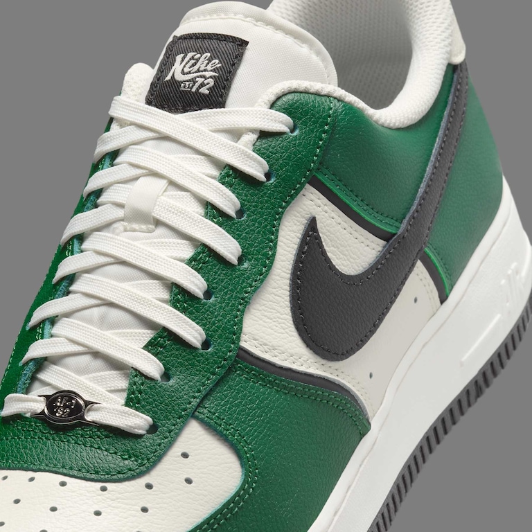 Tênis Nike Air Force 1 '07 LV8 Masculino - Foto 7