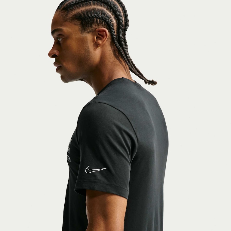 Camiseta Dri-FIT Nike HBR Masculina - Foto 2