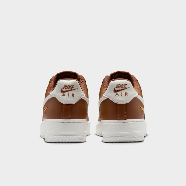 Tênis Nike Air Force 1 '07 Low Feminino - Foto 6