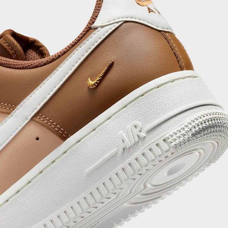 Tênis Nike Air Force 1 '07 Low Feminino - Foto 8