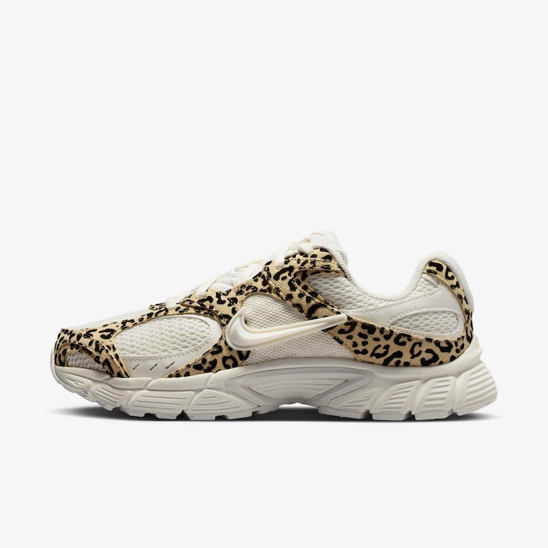 Tênis Nike V5 Runner Feminino - Foto 1