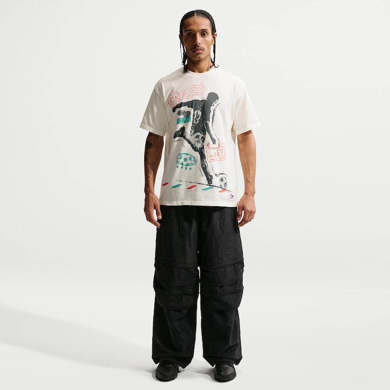Camiseta Nike Sportswear Celeb Masculina - Foto 4