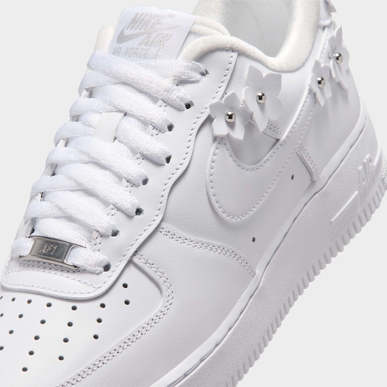 Tênis Nike Air Force 1 '07 SE Feminino - Foto 7