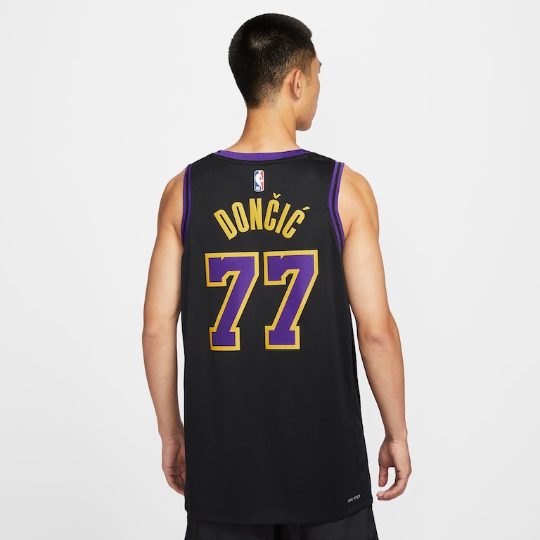 Regata Nike Los Angeles Lakers 2023/24 City Edition Masculina - Foto 2