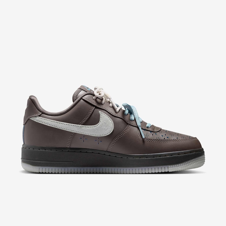 Women's Nike Air Force 1 '07 LV8 - Foto 3