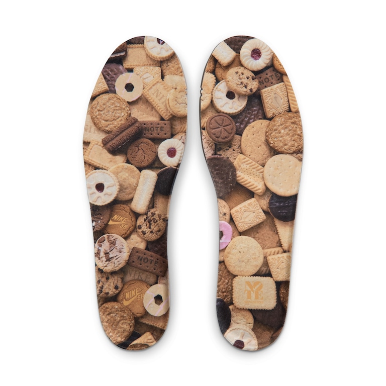  NOTE Manchester x Nike SB Dunk Low - Foto 11