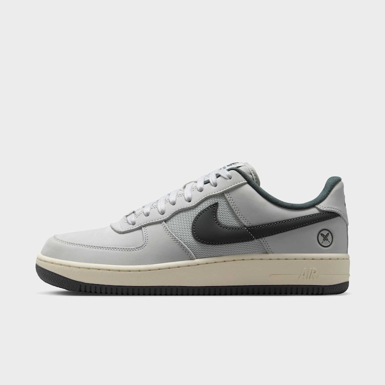 NIKE SB AIR FORCE 1 YUTO - Foto 1