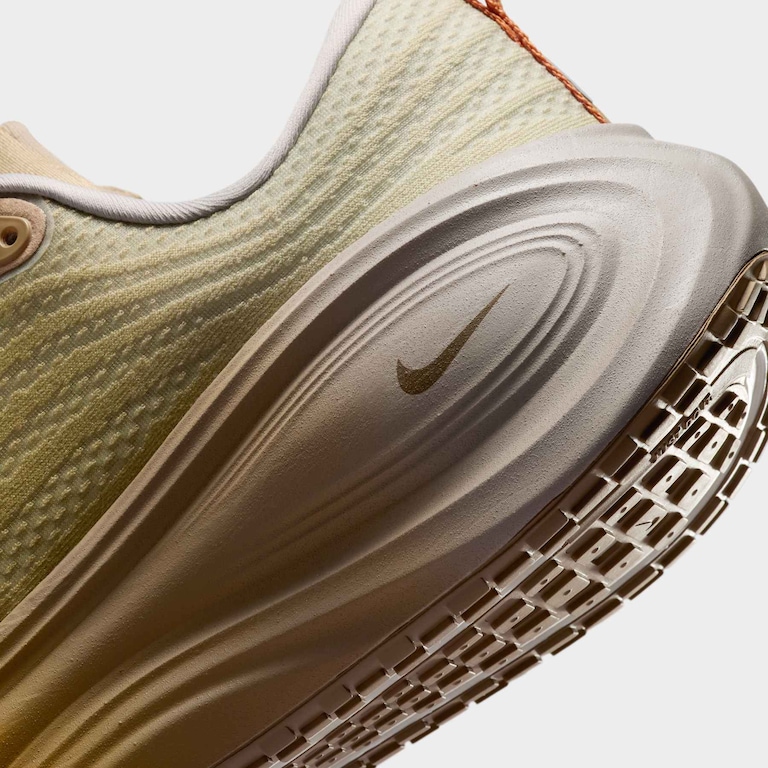 Nike Vomero Plus - Foto 7