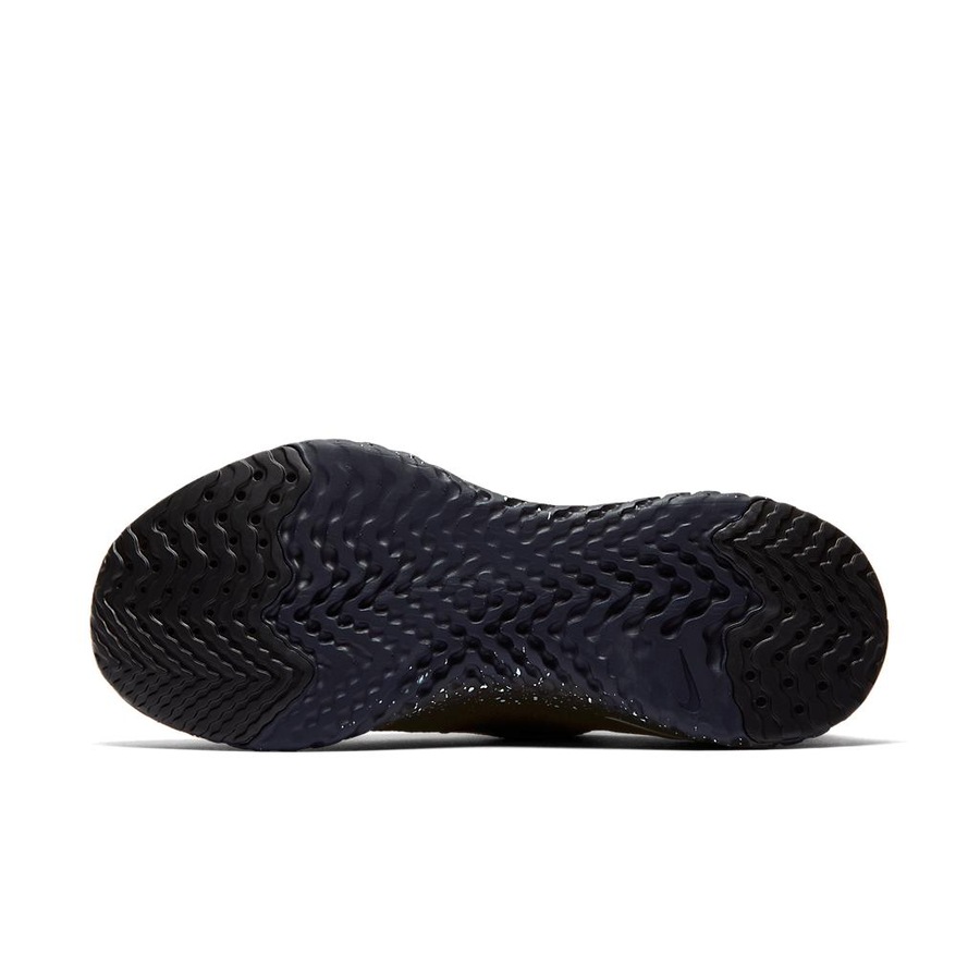 tenis nike epic react 2