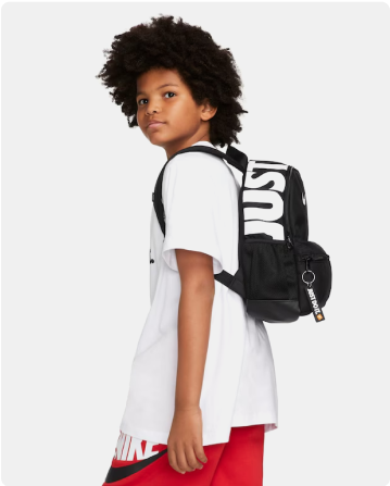 Mochila Nike Brasilia Mini JDI Infantil