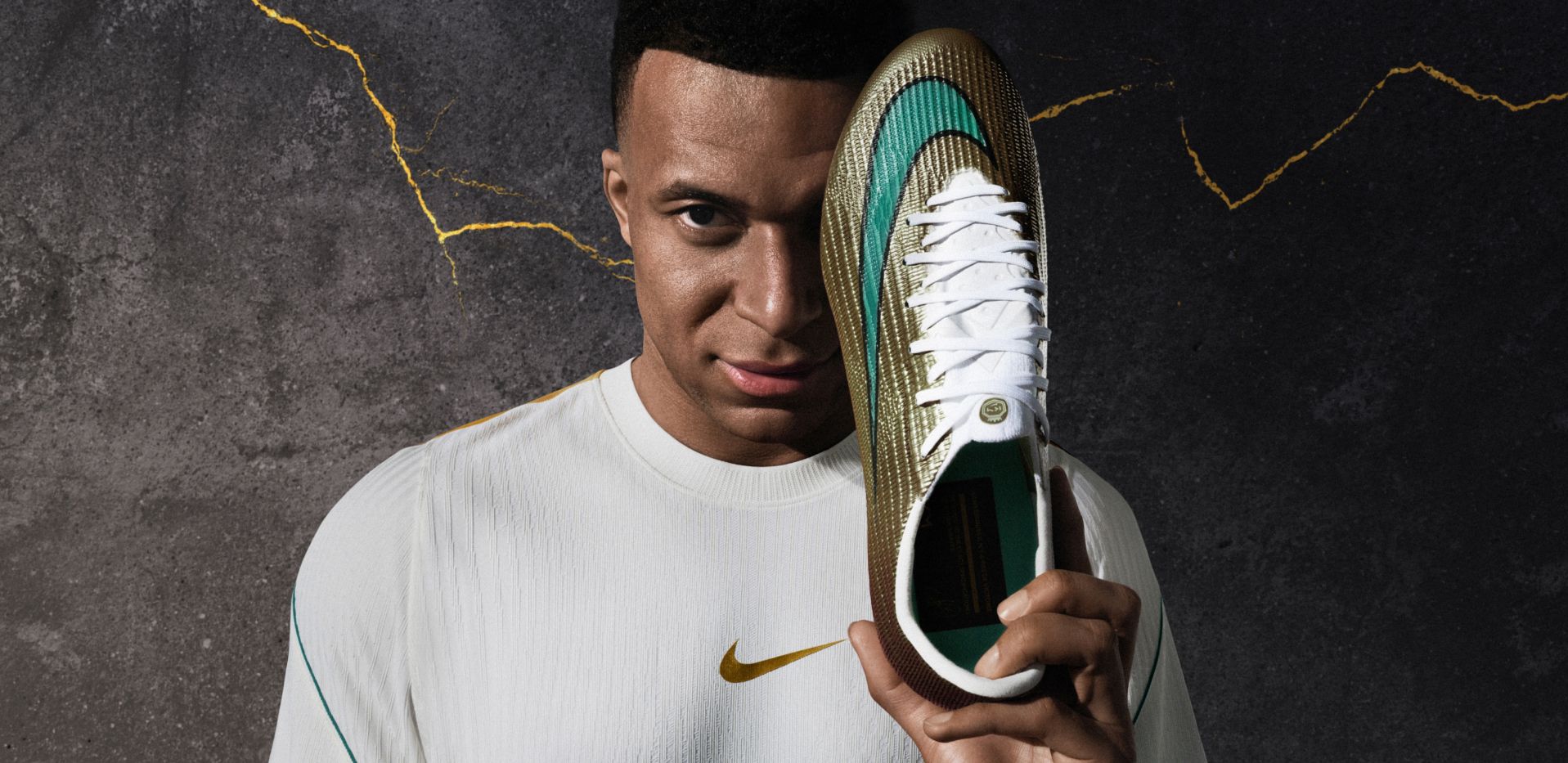 Mbappe Superfly